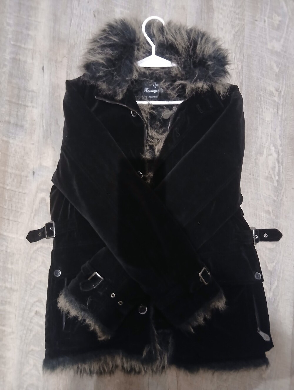 Authentic Berning Sho Vintage Japanese Velvet Coat With Fur Lined Collar